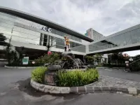 Modern Look and Homey Studio at Mataram City Apartment By Travelio