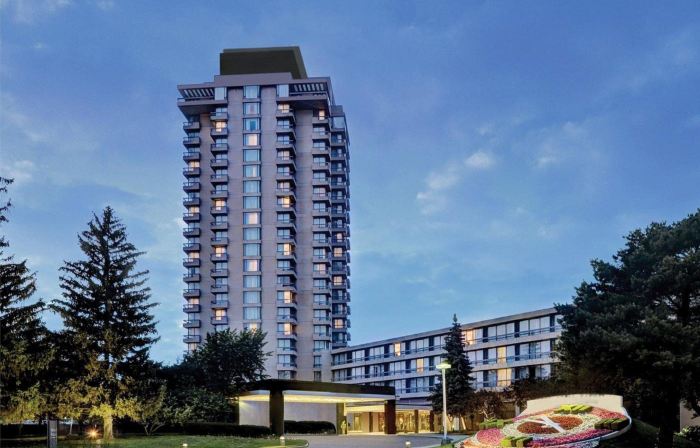 Crowne Plaza Toronto - North York