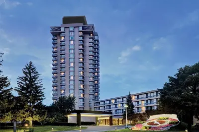 Crowne Plaza Toronto - North York Hotels in 