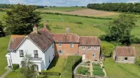 Lower Bryanston Farm - โฮมสเตย์