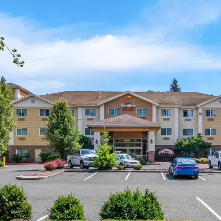 Comfort Suites