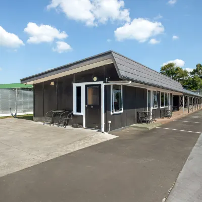 Travellers Inn Motel Hotels near Gisborne Airport
