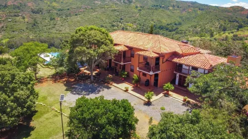Hostal Quinta Maria  q