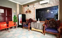 Guesthouse Guntari Cikarang - 2-Star