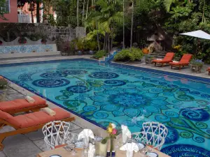 Graycliff Hotel