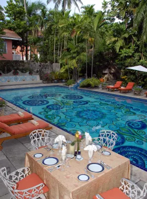 Graycliff Hotel
