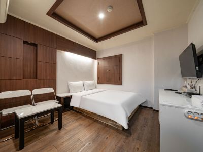 Yanggu Hyundai Motel