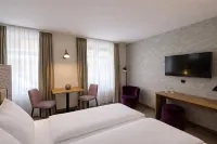 DORMERO公寓式飯店施特拉爾松德