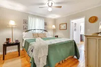 Near Horse Shows & Events! Blissful Tryon Cottage - Homestays