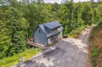 Smoky Shores Lakeview Cabin by Beyond Expectations - 4-Star