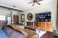 8203 - King, Ocean Dream, Cabarete!