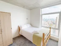 Oak House Residence Hotels near Downsview Metro Station