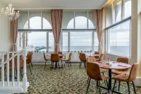 Grand Hotel Llandudno - breakfast