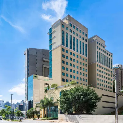 Caesar Business Belo Horizonte Belvedere Hotels near BH Mall