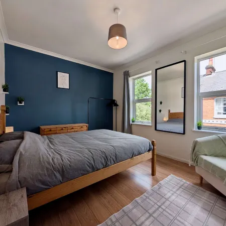 Cosy 2bed House in Reading