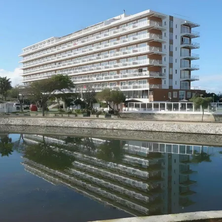 Apartamentos Playa Moreia