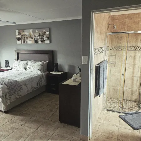 Menza Self-Catering in George South Africa- relaxing home-away-from home