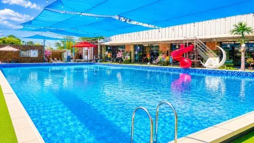 Gimcheon A One Pool Villa - 2-Star