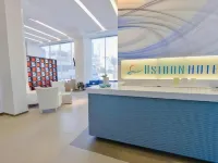 Astron Hotel
