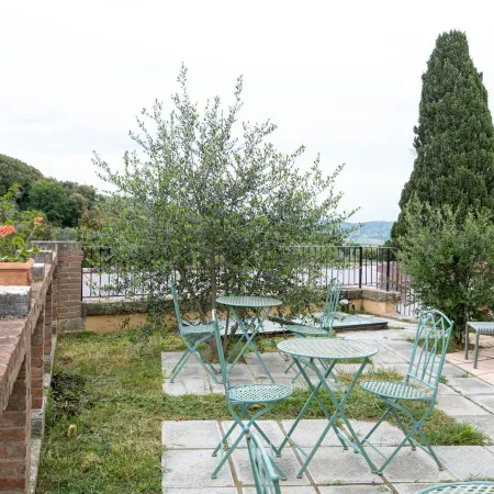 Tuscanflat Castle