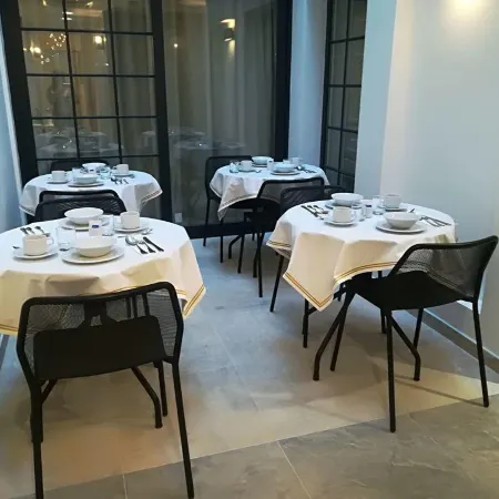 1926 le Parisot Boutique Suites
