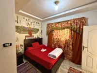 Jana Pyramids View Inn - Homestays