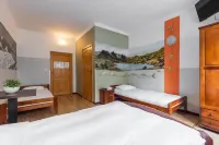 Top Hostel Pokoje Gościnne - 2-Star
