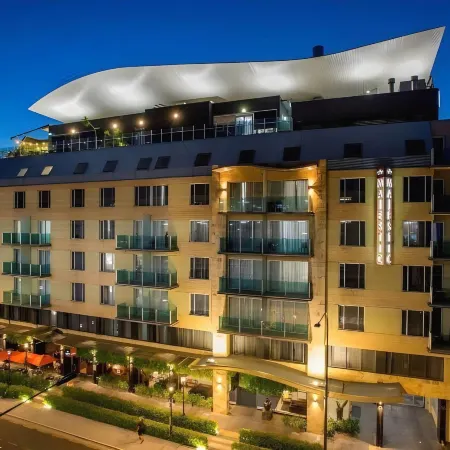 Majestic Roof Garden Hotel