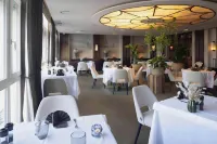 Hotel Beach Palace