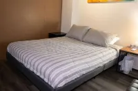 Downtown Edmonton Loft – Bright, Modern & Affordable - Lejligheder