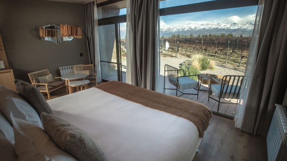 Andeluna Winery Lodge