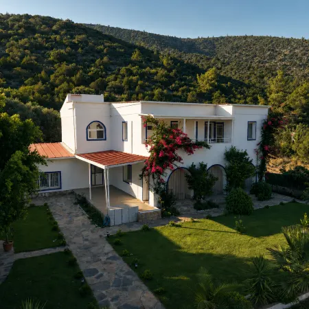 Yalıyanı Pansiyon
