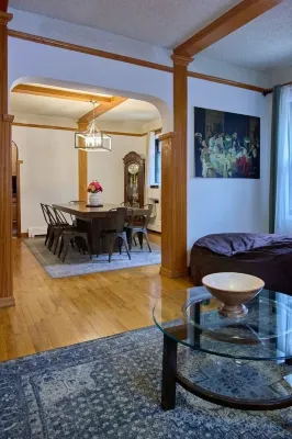 Wonderful House in Long Island City, comforting and spacious near to Manhattan - 방갈로
