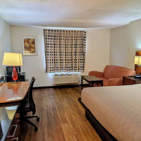 Forsythia Inn