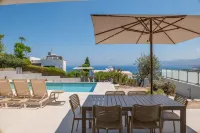 Esprit 27, Fully Renovated 3 Bedroom villa with amazing sea views - Villas