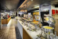 Park Inn by Radisson Danube Bratislava - sarapan