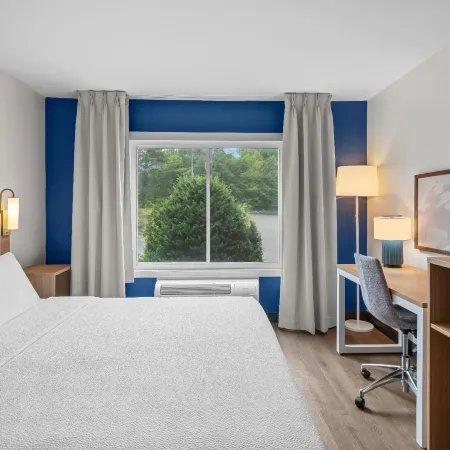 Spark by Hilton Brunswick