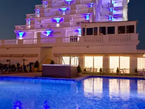 Hotel Los Delfines