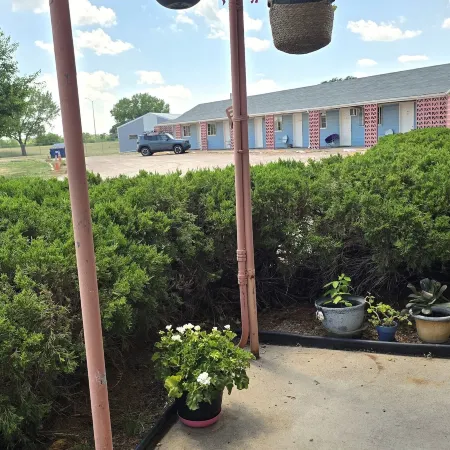 Lazy K Motel