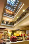 Harbourview Inn - parking