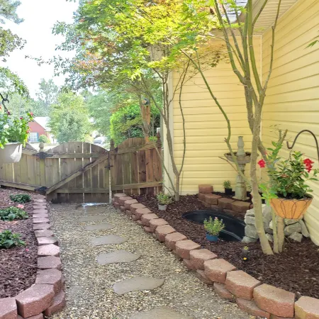 Right at Lake Tobesofkee & 10 miles from downtown!