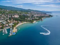 Apartment Villa Zdenka - Homestays