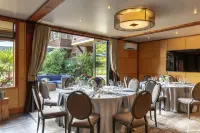 Forest Suites Resort at the Heavenly Village - Parkering