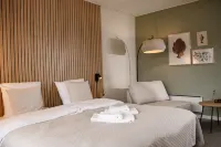 Strandhotel Klitrosen - parking