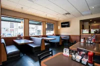 Sandman Inn Kamloops - breakfast