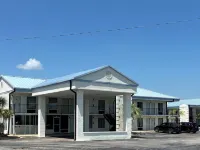 Baymont by Wyndham Sumter Northwest - Bãi đậu xe