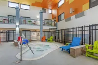 Revel Hotel Minot, SureStay Collection by Best Western - Hot Tub