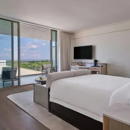 The St. Regis Longboat Key Resort