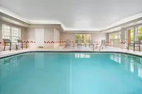 Residence Inn Portland Scarborough - parking