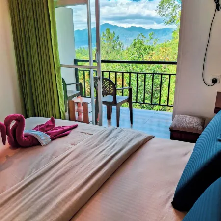 Velora Hill Ella | Panoramic Hilltop Stay #105